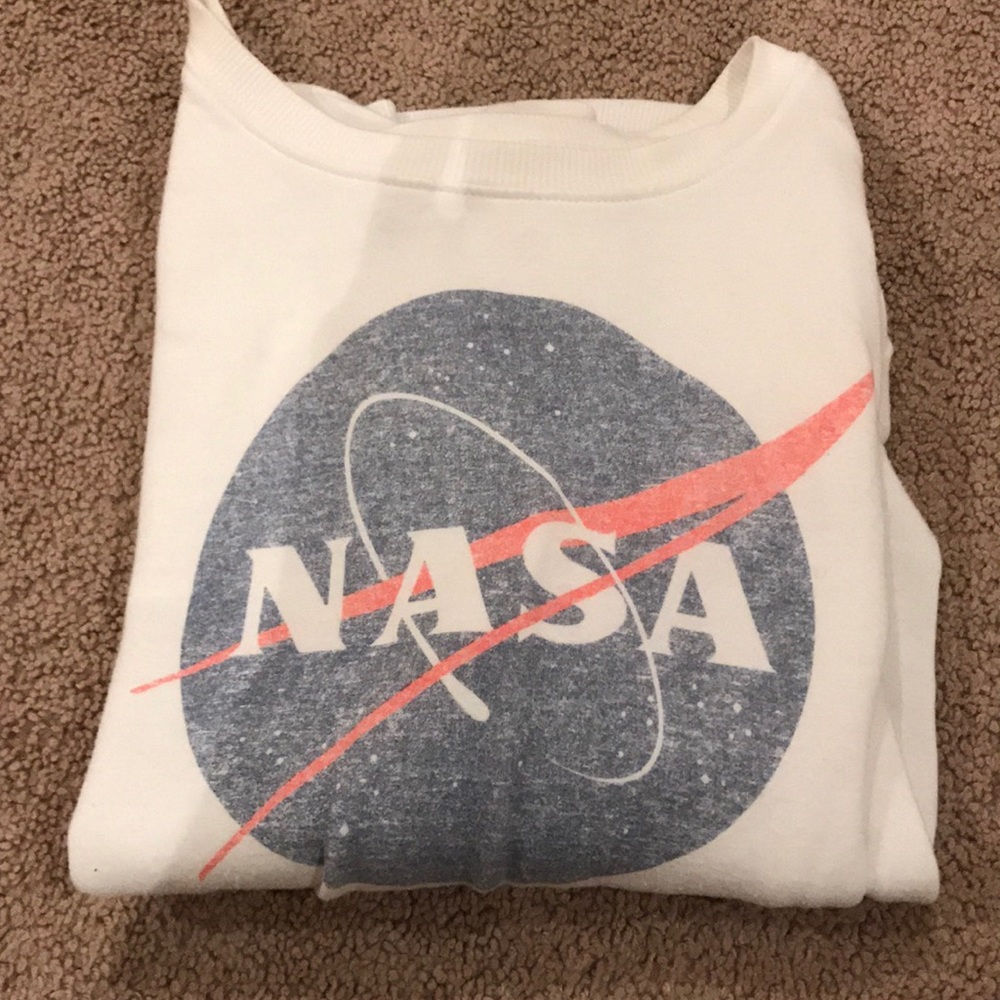 NASA very soft crewneck.